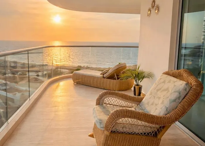 Luxury Suite In Cartagena Beach Resort I
