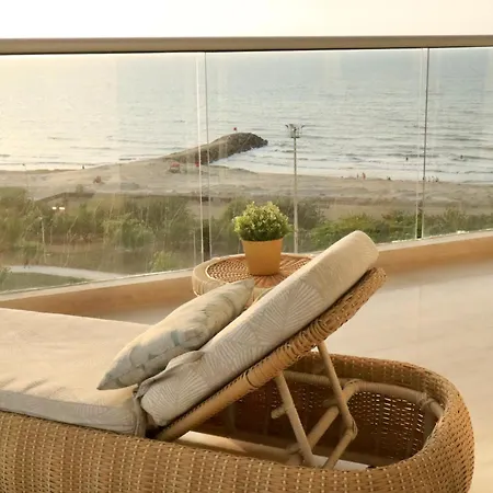 Luxury In I *