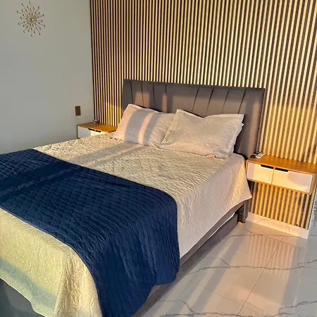 Luxury In I *