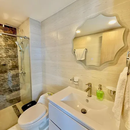 Luxury In I *
